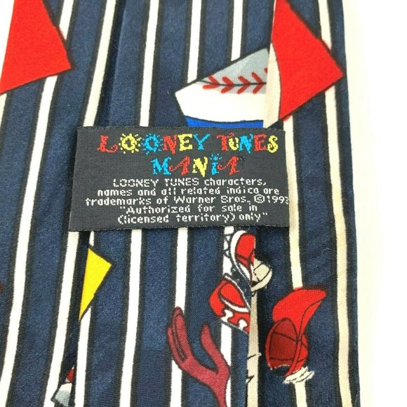 Looney Tunes Mania Men's Novelty Necktie: Baseball. Bugs, Daffy, Sylvester. 1992 - Picture 4 of 5